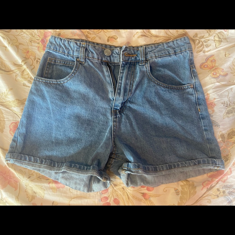 Mom Jean shorts